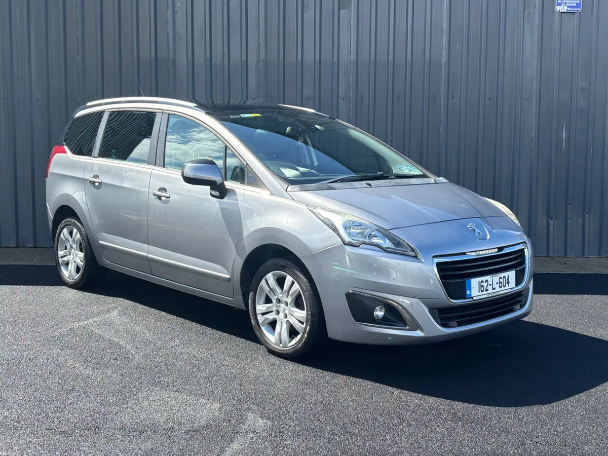 Peugeot 5008 2016 - Image 1
