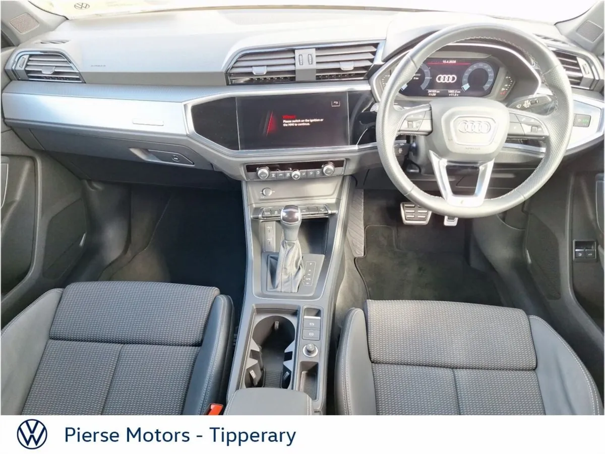 Audi Q3 45 TFSI E S Tronic S line - Image 4