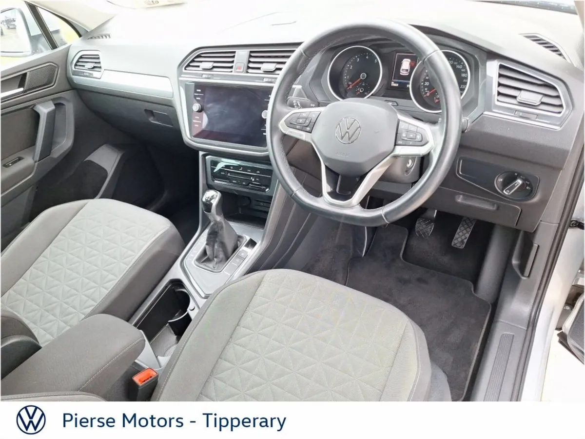 Volkswagen Tiguan 1.5 TSI 130HP Life - Image 2