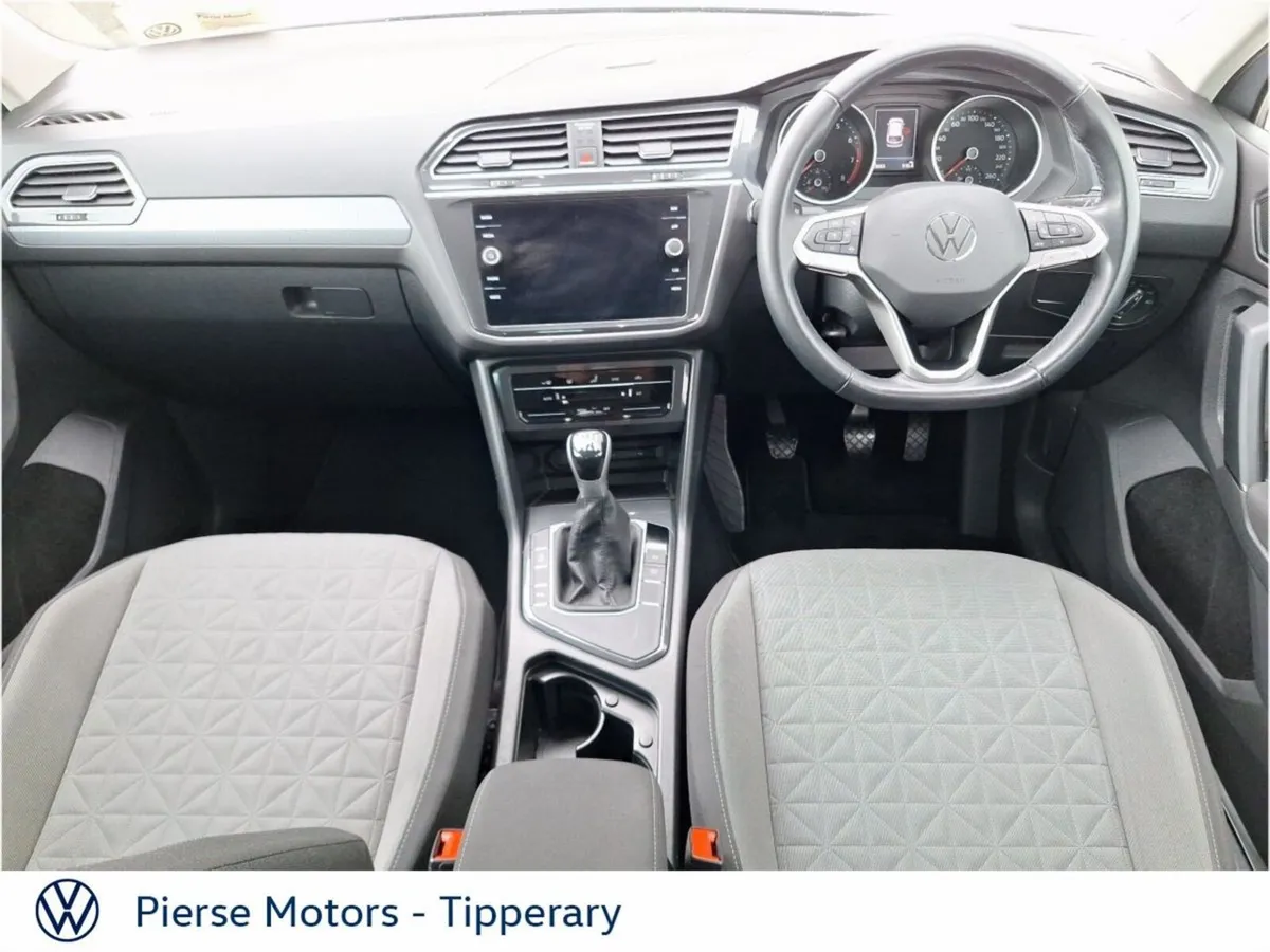 Volkswagen Tiguan 1.5 TSI 130HP Life - Image 4