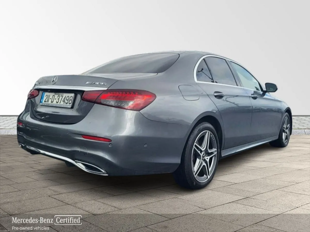 Mercedes-Benz E-Class E220d AMG Line AUTO - Image 4