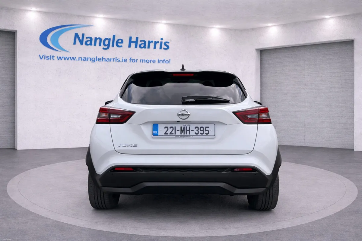 Nissan Juke..  AUTOMATIC. NCT 01/28 - Image 4