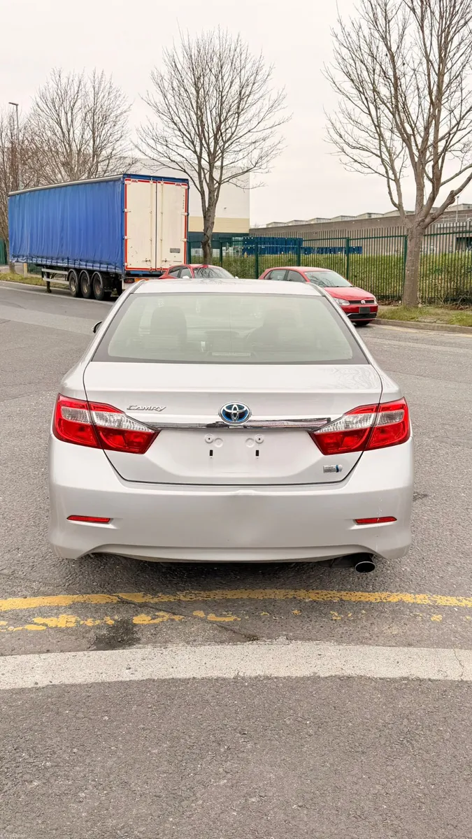 Toyota Camry Hybrid 2012 - Image 5