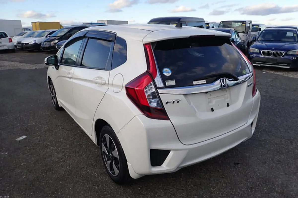 ❁ Arriving Soon ❁ Honda Fit Hybrid ❁ Low Mileage ❁ - Image 3