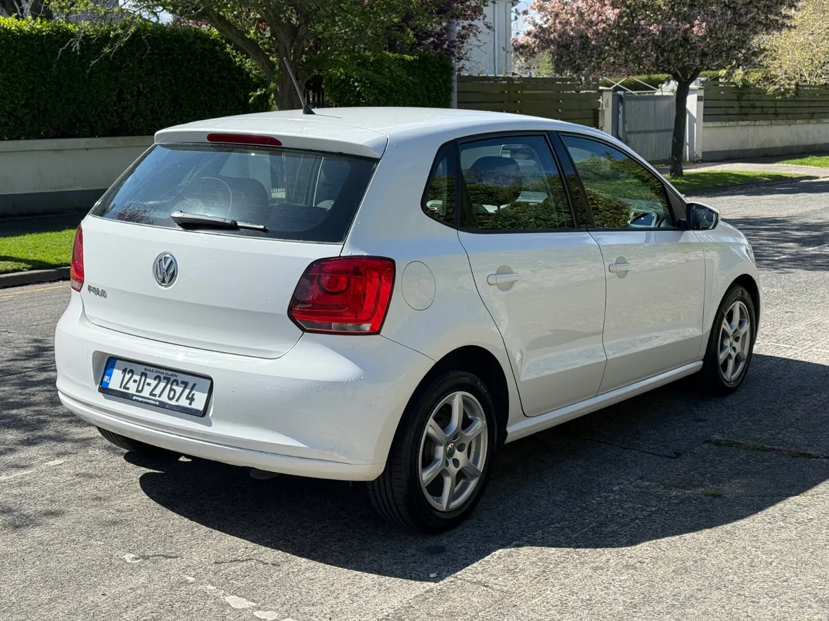 VOLKSWAGEN POLO 1.2 PETROL MANUAL LOW KMS!! - Image 4
