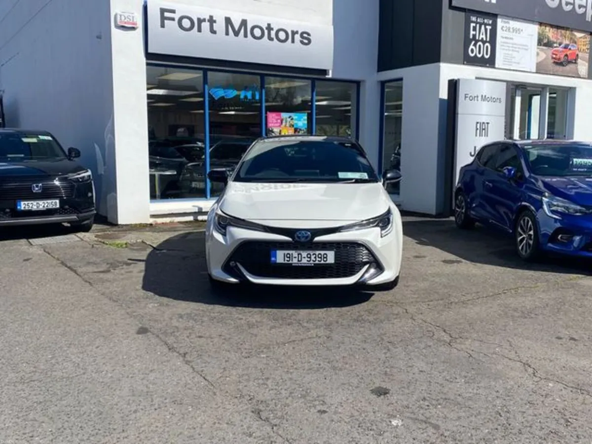 Toyota Corolla LUNA SPORT , Hybrid , Hatchback , 4 - Image 3