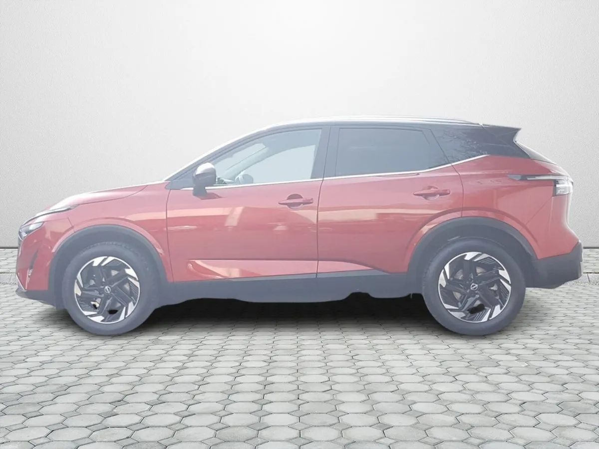 Nissan Qashqai 1.3 PET MILD HYBRID SV PREMIUM **€4 - Image 5