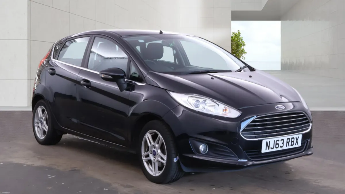 Ford Fiesta Zetec-FINANCE AVAILABLE - Image 1