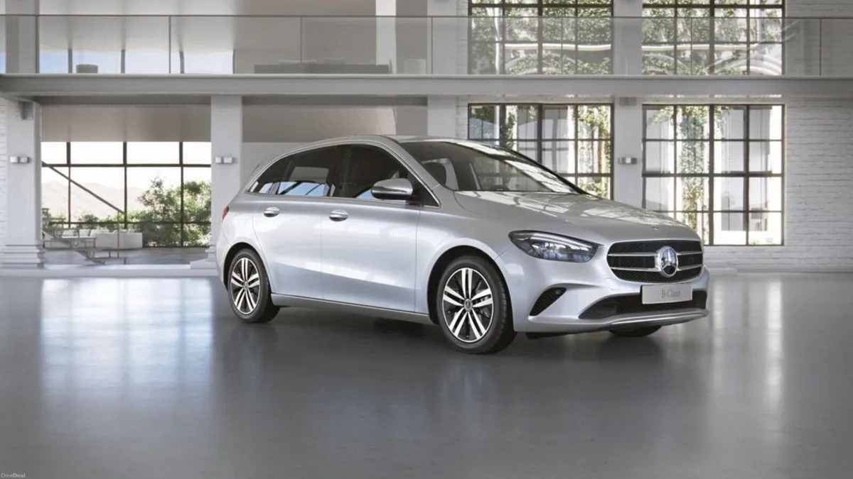 Mercedes-Benz B-Class B 180D Progressive Line - Image 1