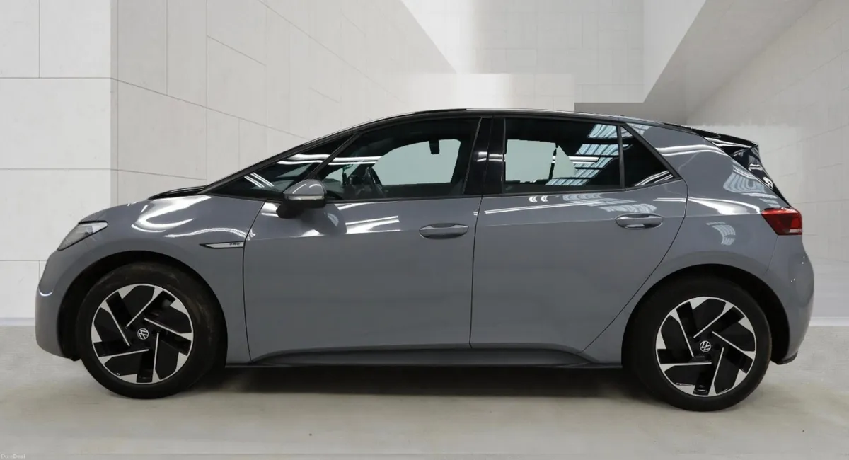 2022 Volkswagen ID.3 Life Pro 58KWH - Image 3