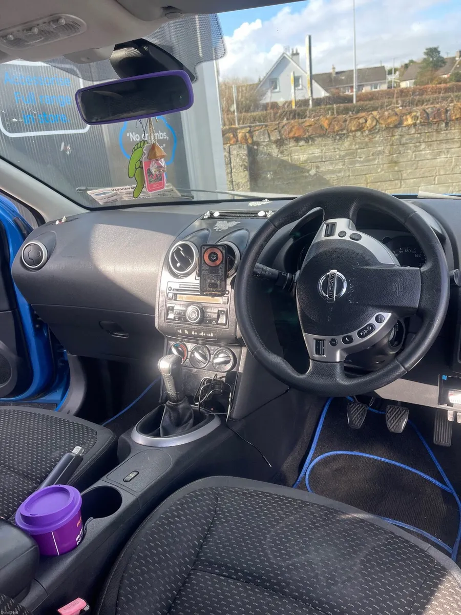 Nissan Qashqai 2009 - Image 2