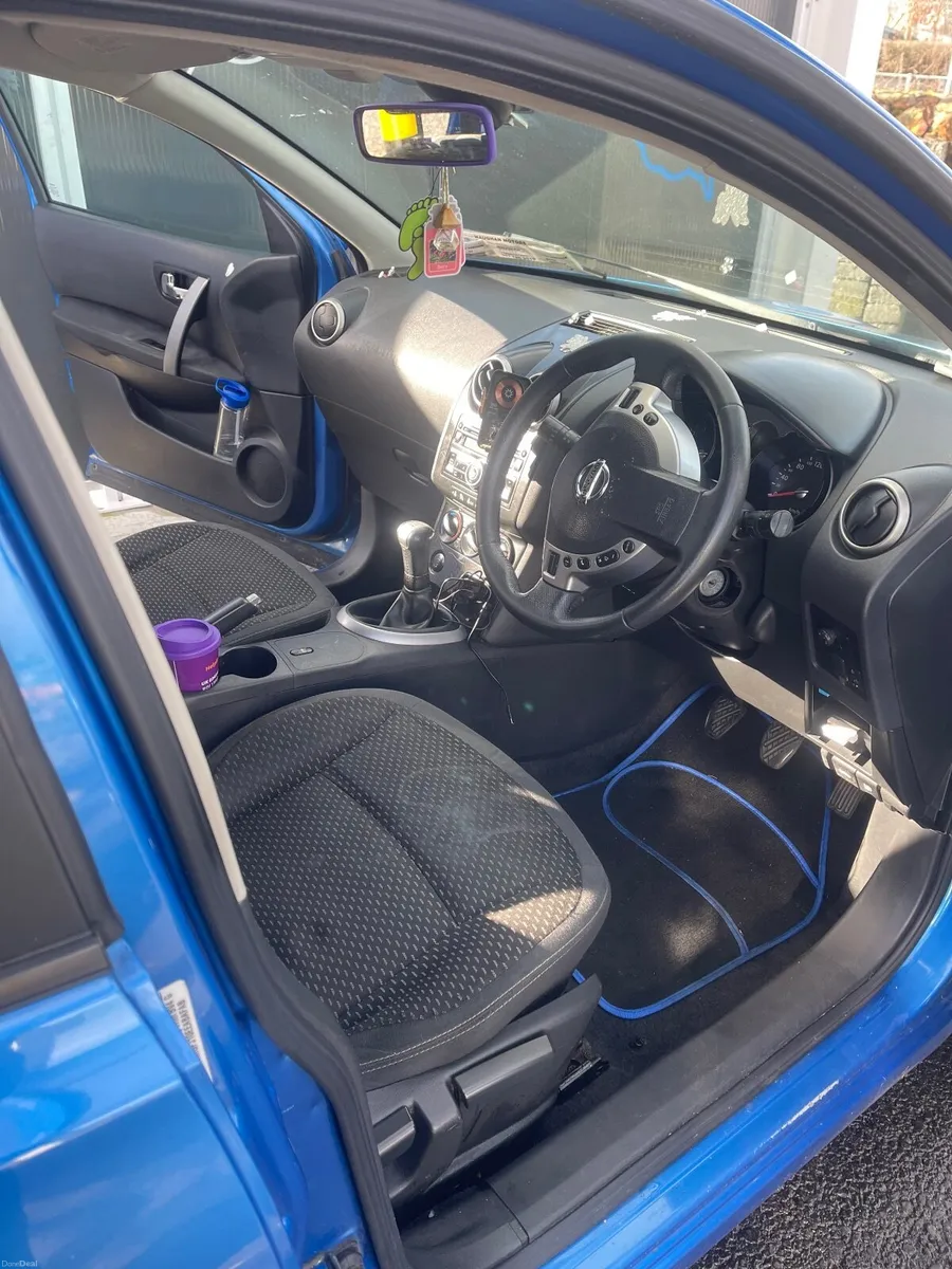 Nissan Qashqai 2009 - Image 1