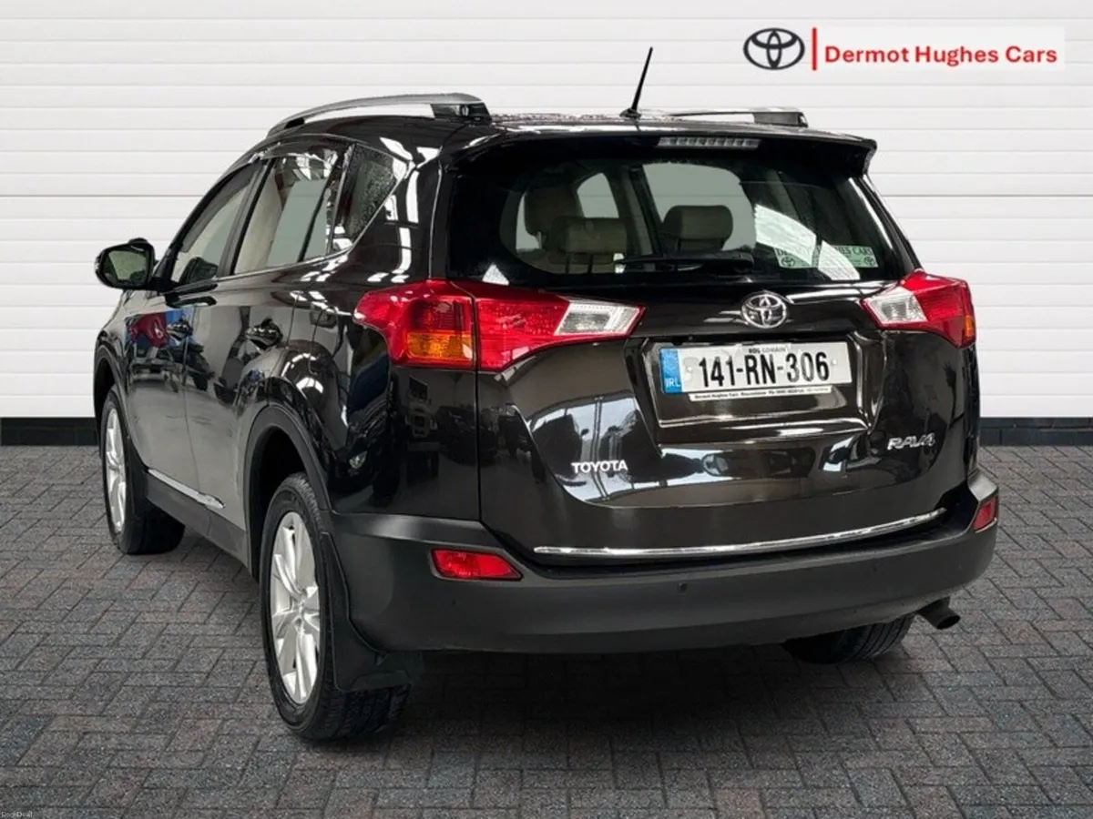 Toyota RAV4 2.0 D-4D SOL 2WD 4DR - Image 2