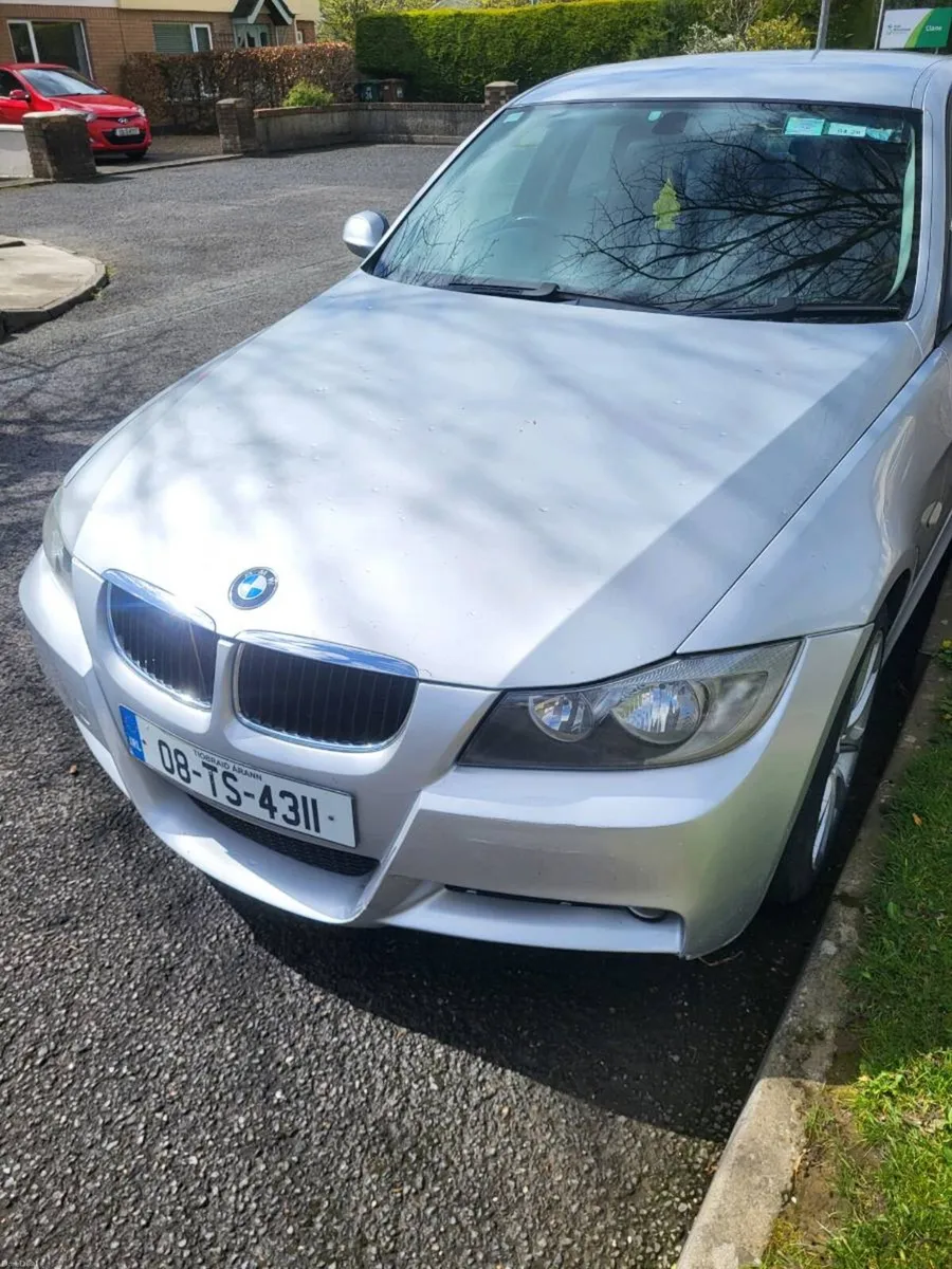 Bmw 318 e90 - Image 1