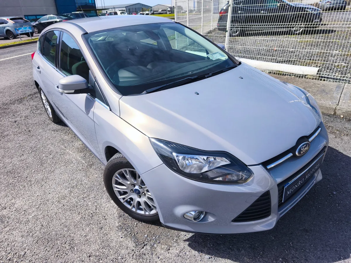 Ford Focus 2.0 TDCI 115PS POWERSHIFT TITANIUM - Image 4