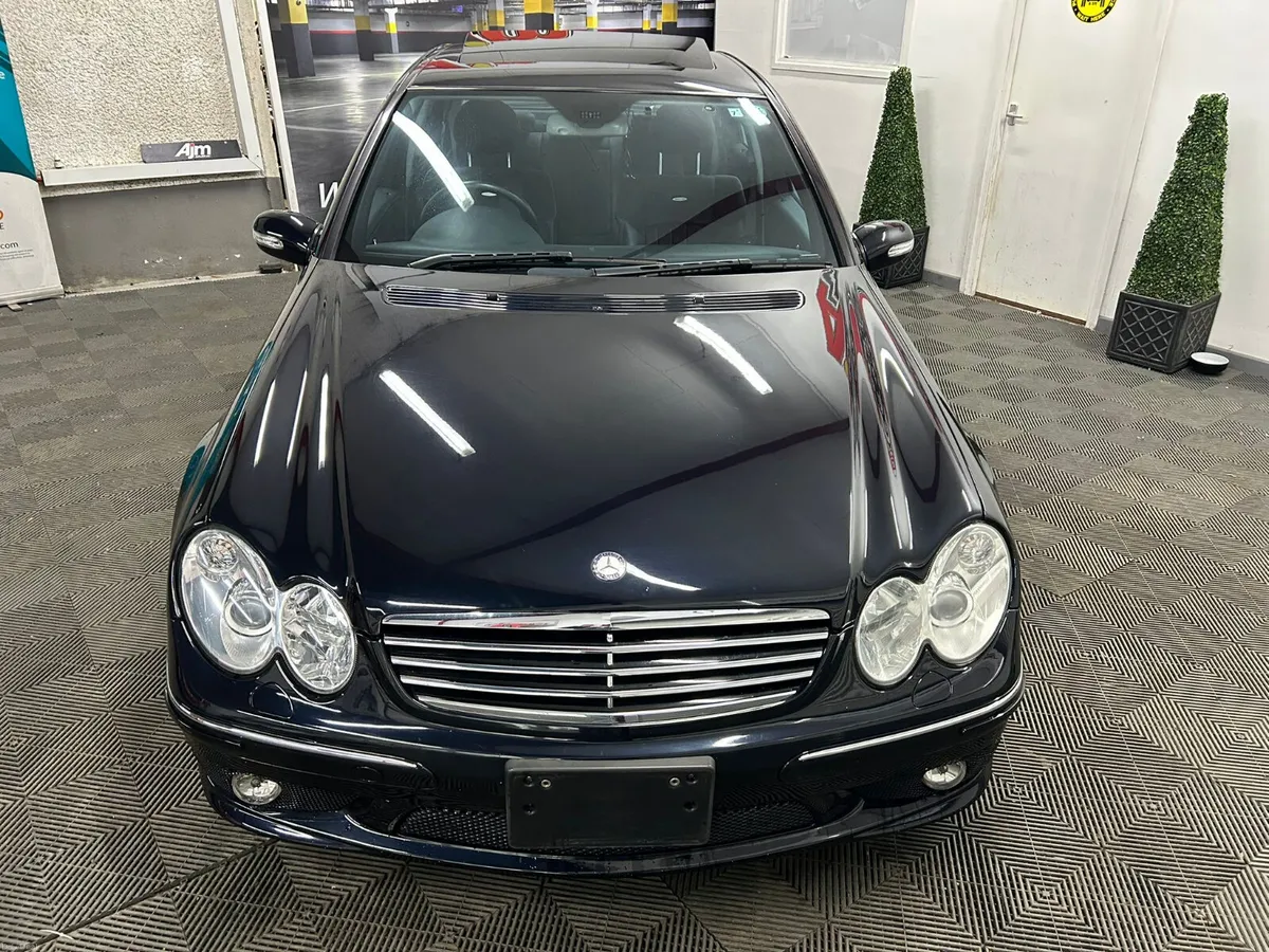 2005 MERCEDES C55 AMG 5.4 V8 - Image 2