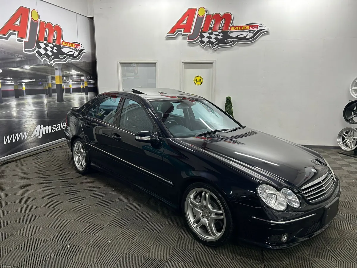 2005 MERCEDES C55 AMG 5.4 V8 - Image 1