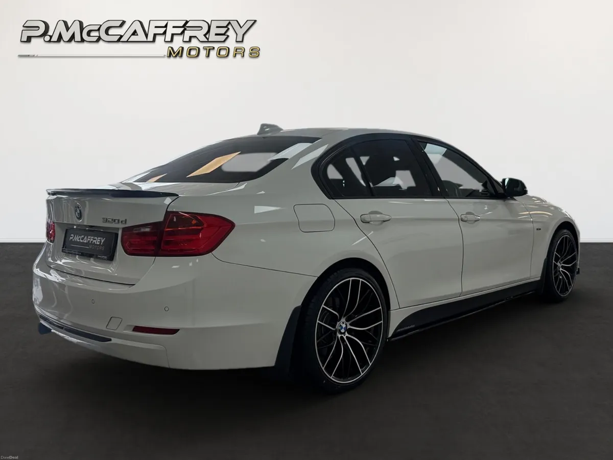 2015 BMW 320D ED SPORT F30 M-PERFORMANCE KIT AUTO - Image 4