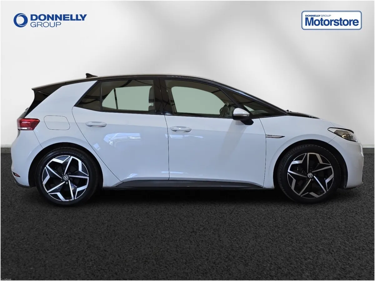 Volkswagen Id.3 Hatchback Life Pro - Image 3