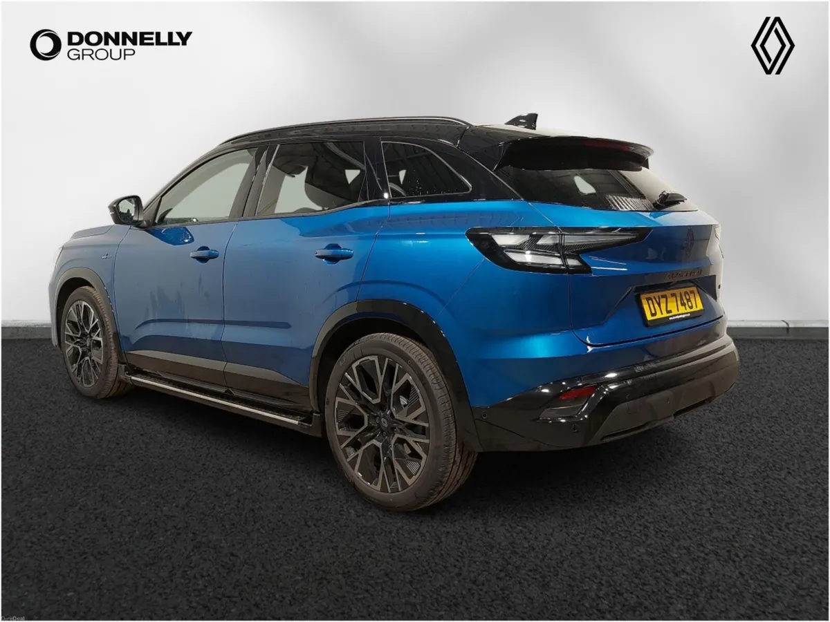 Renault Austral Estate Iconic Esprit Alpine - Image 2