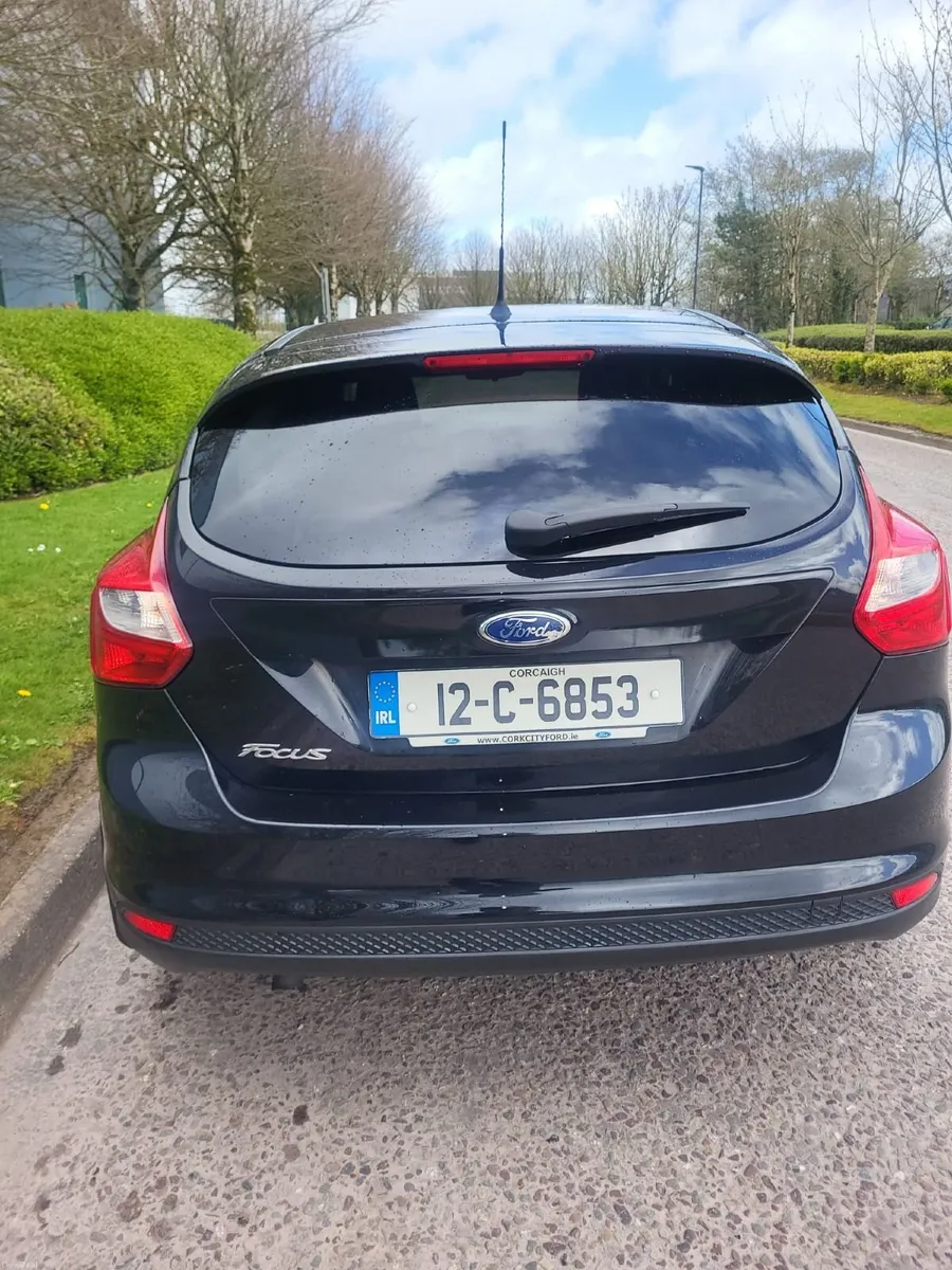 Ford Focus 2012 VERY LOW MILEAGE - Image 4