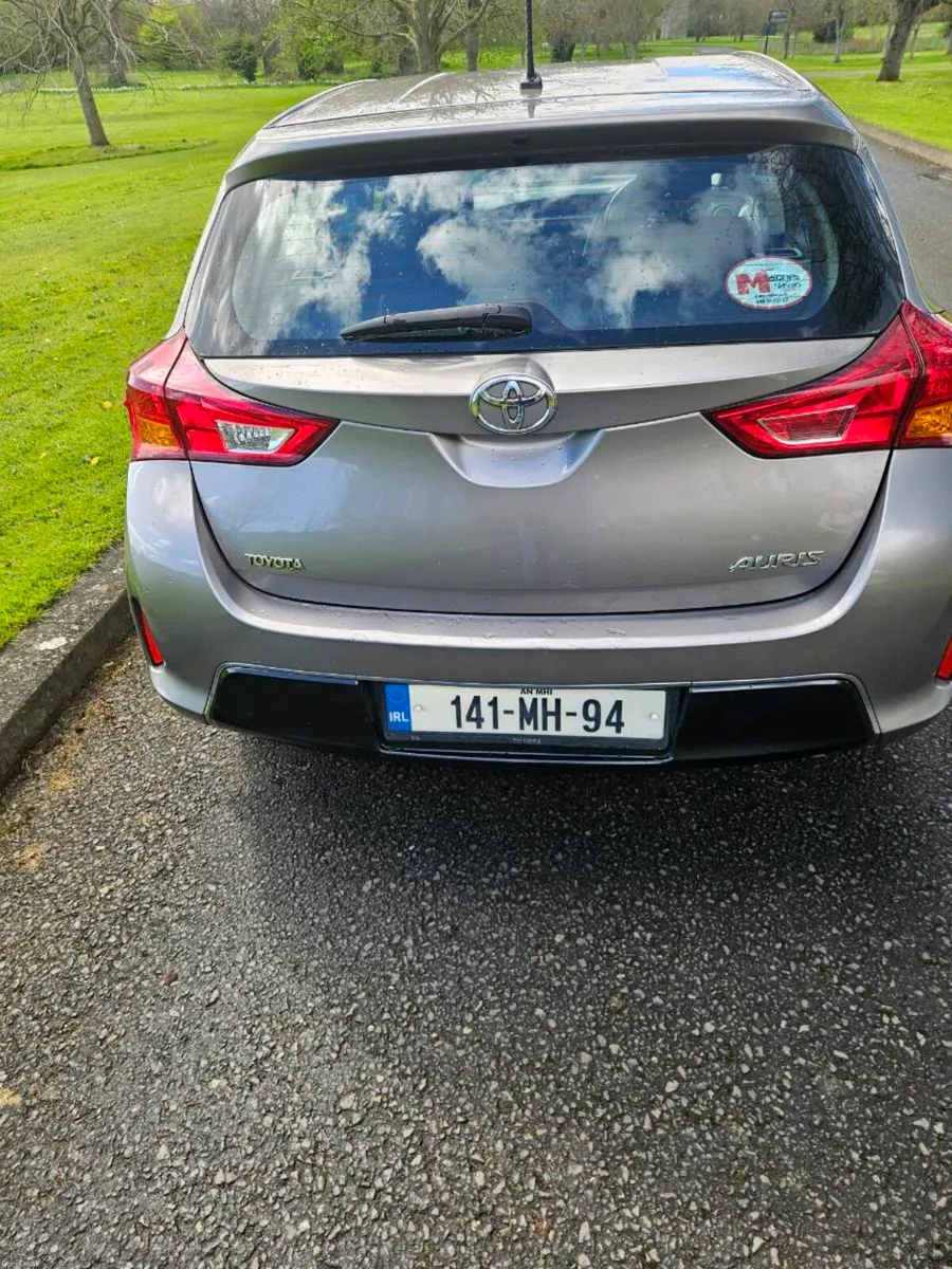 Toyota Auris - Image 2