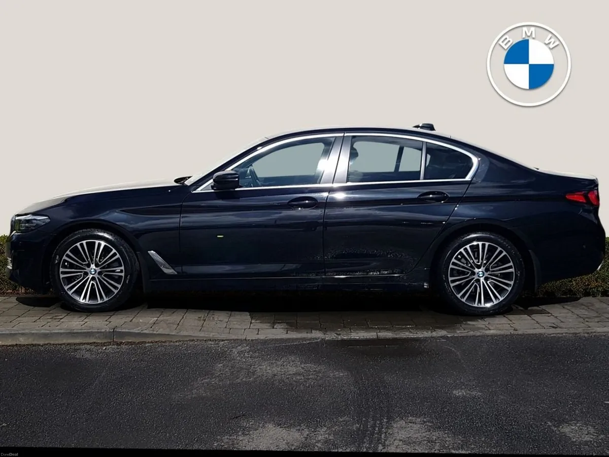 BMW 5-Series 520d SE - Image 3