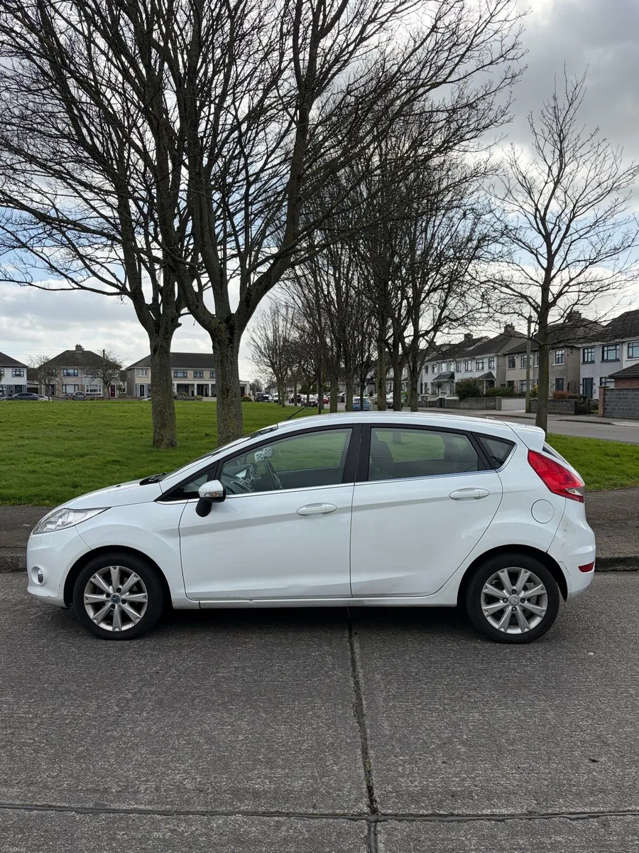 2010 Ford Fiesta 1.4L - Image 1