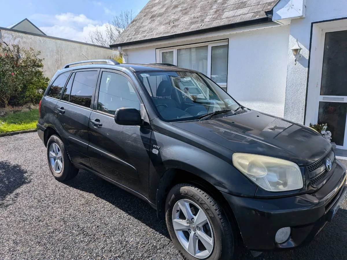 Toyota Rav 4 2005 - Image 1