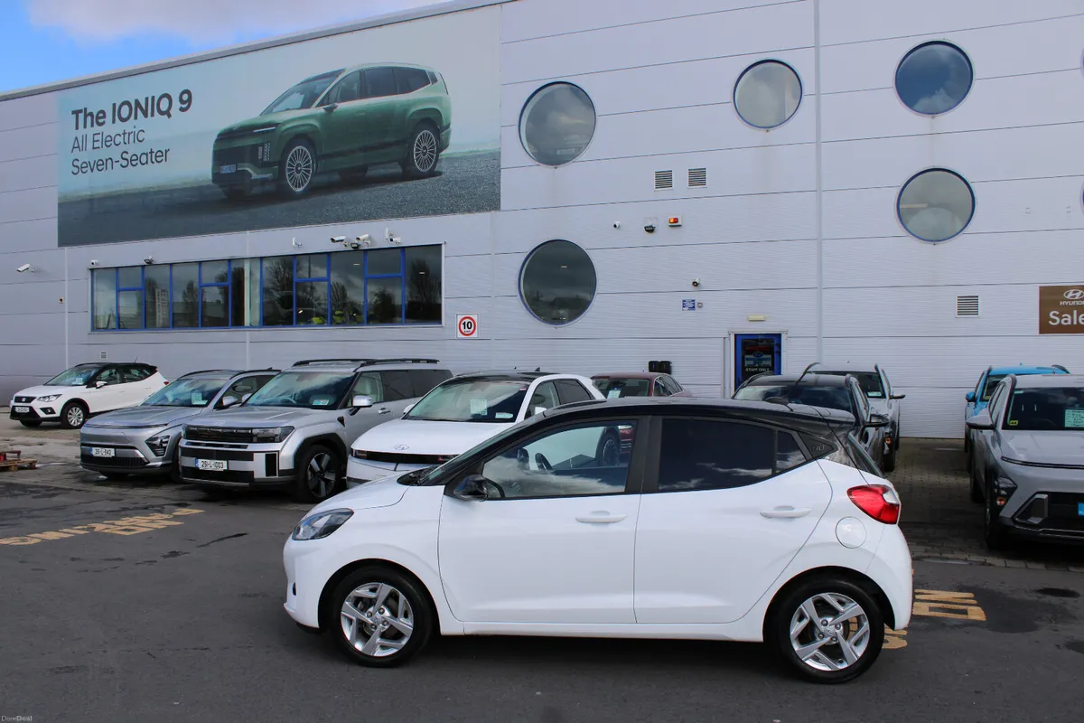 Hyundai i10 2022 - Image 2