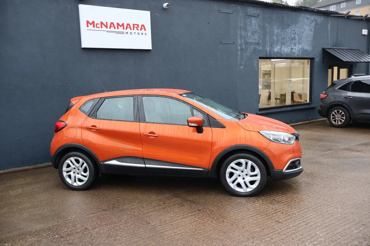Renault Captur Intense S NAV New Timing Belt & NCT - Image 2