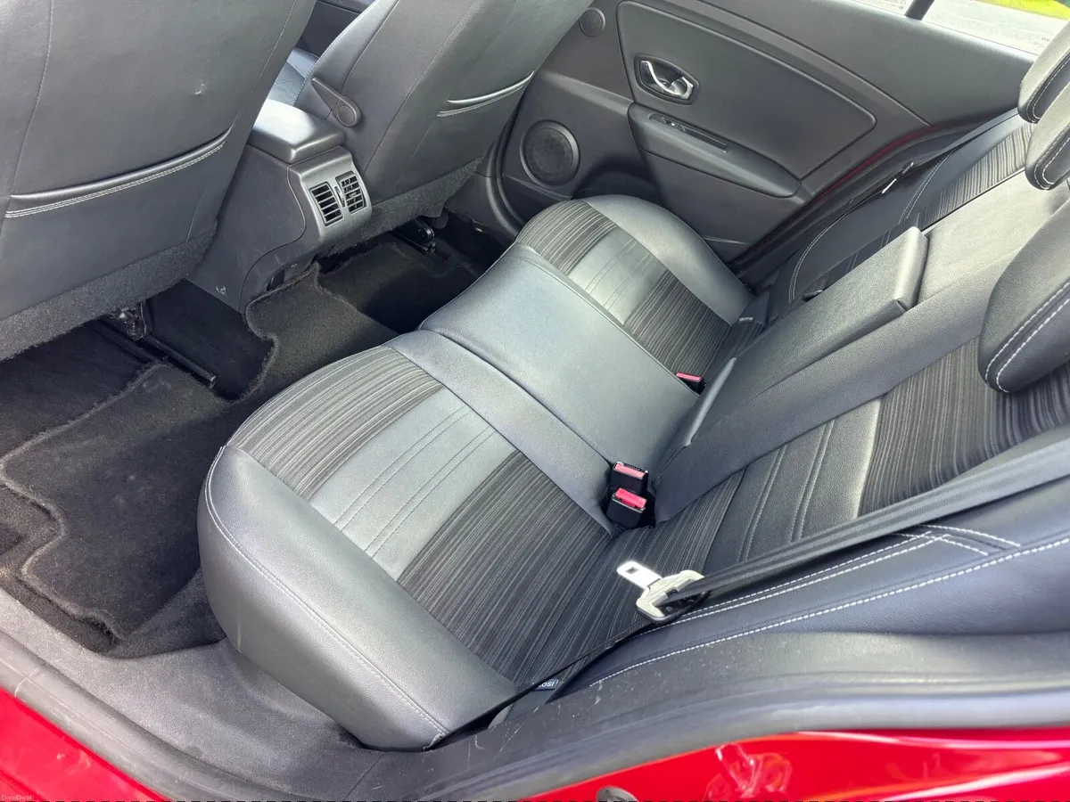 Renault Fluence 2016 - Image 2