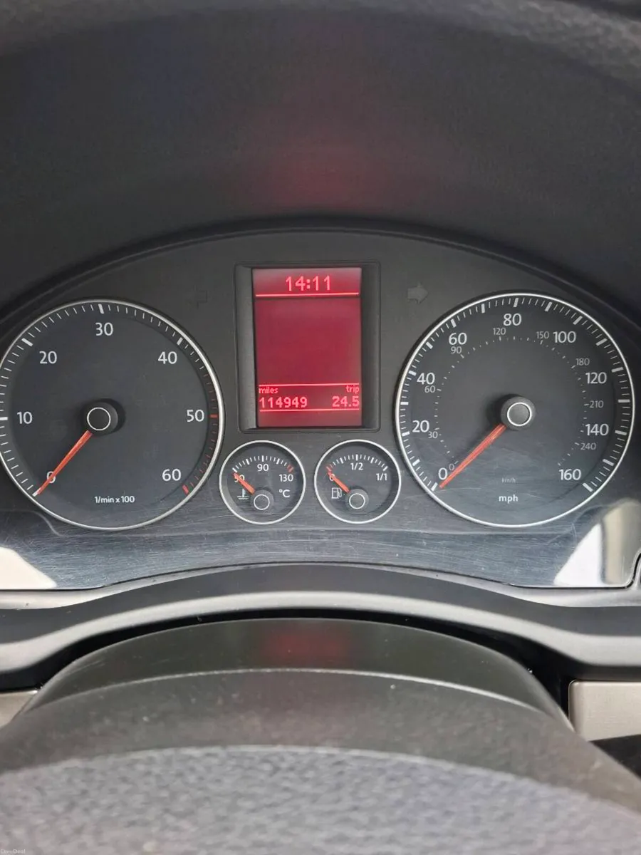 VW GOLF 1.9 DIESEL - Image 4