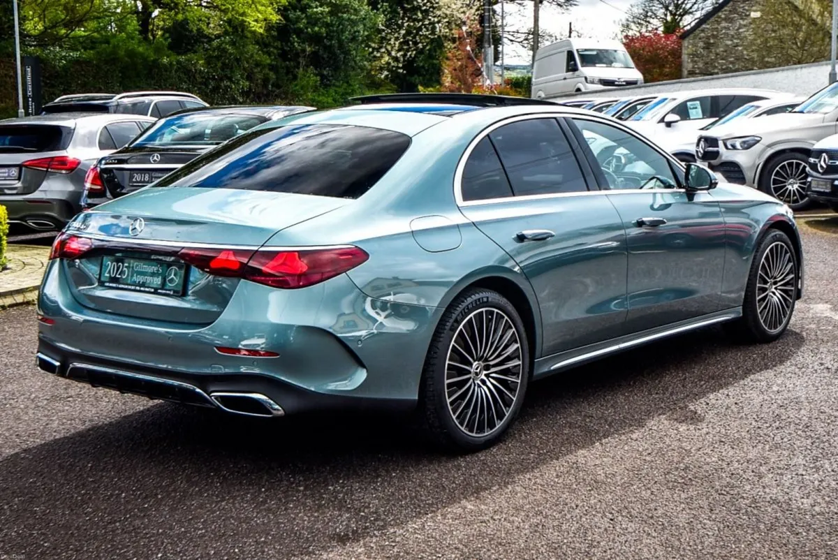 Mercedes-Benz E-Class E300de AMG Premium Plus 328b - Image 3