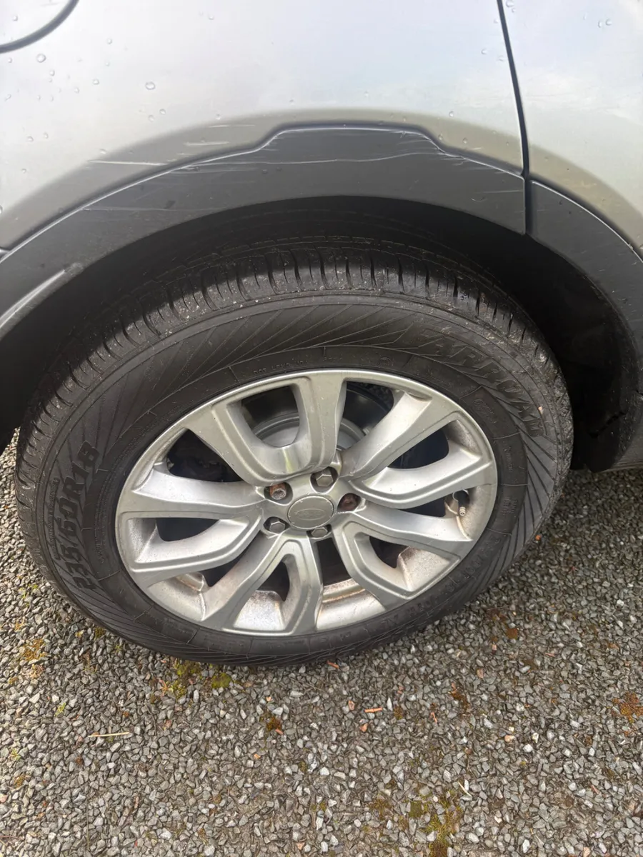 Land Rover  Evoque - Image 6