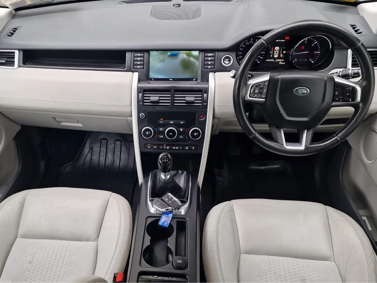Land Rover Discovery Sport * Reserved * - Image 6
