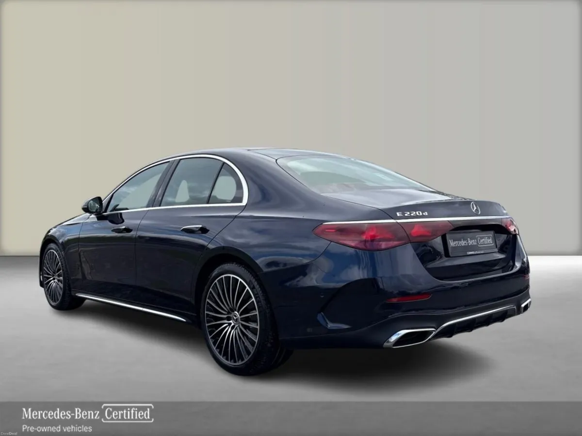 Mercedes-Benz E-Class E220d AMG Line - Image 4
