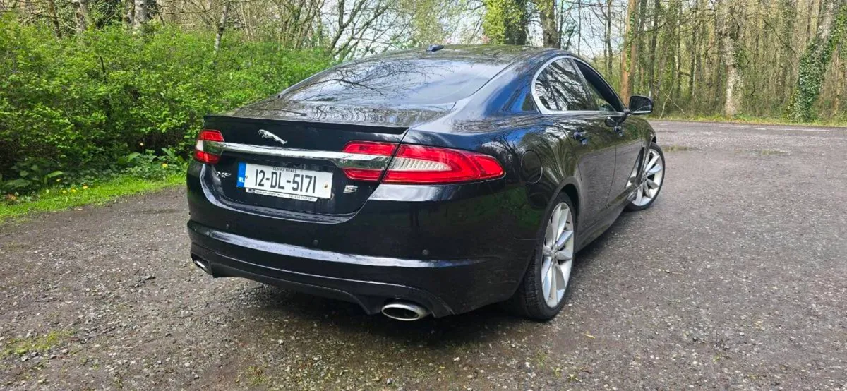 Jaguar XFs 2012 V6 3.0 - Image 3