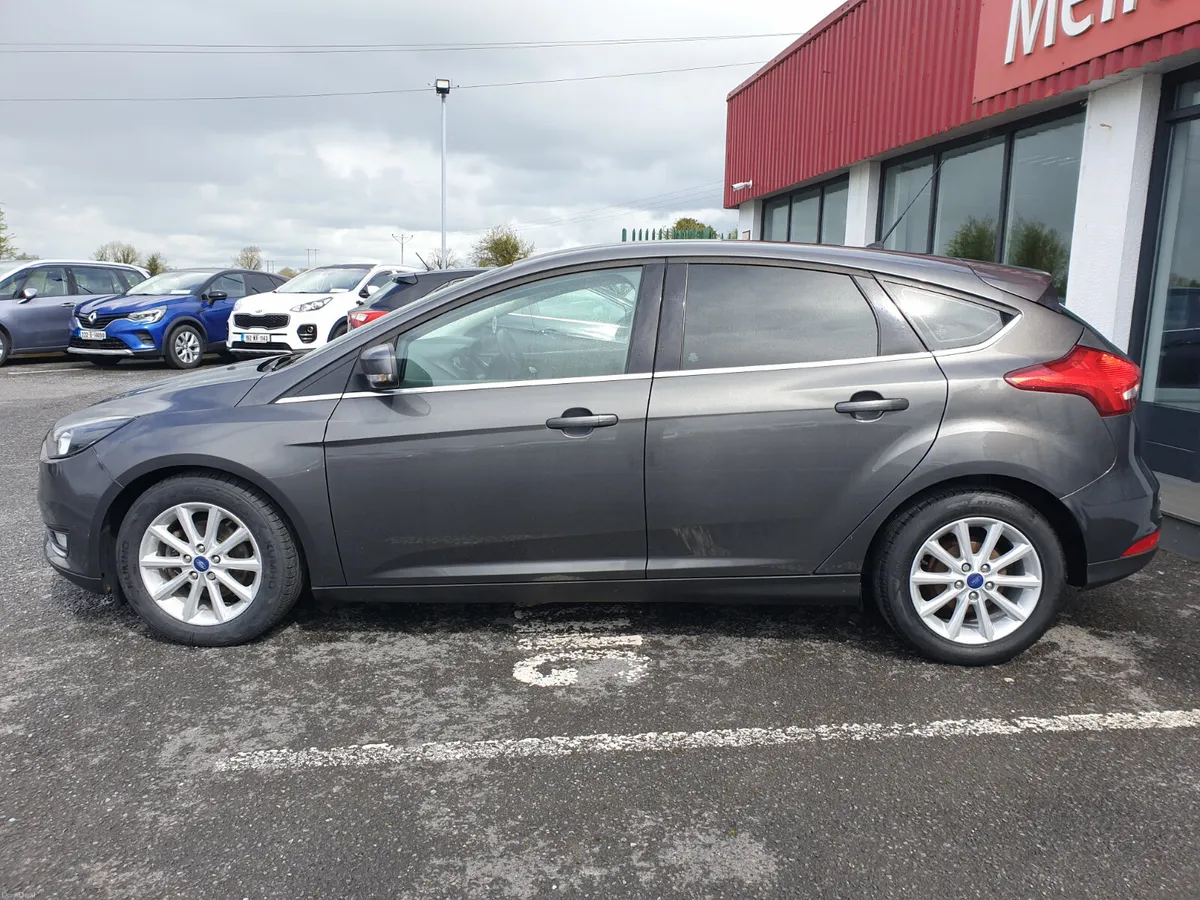 Ford Focus 1.6TDCI TITANIUM - Image 3
