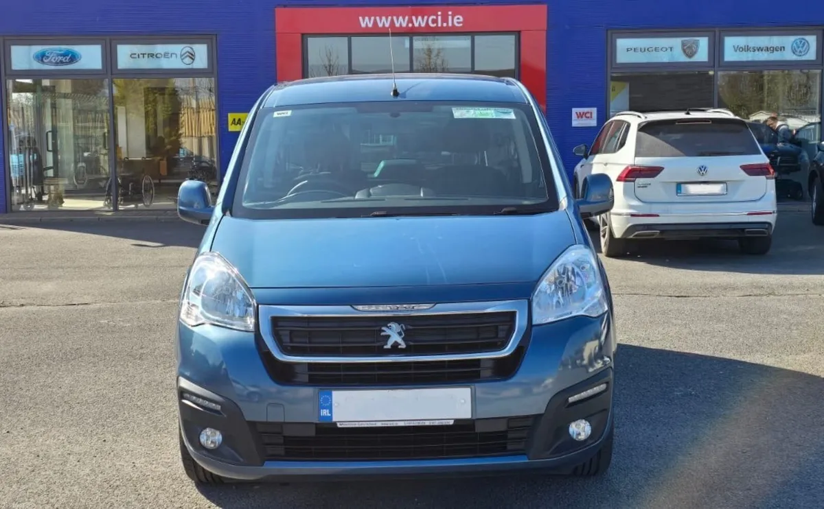 Wheelchair Car Peugeot Partner Horizon Tepee - Image 1