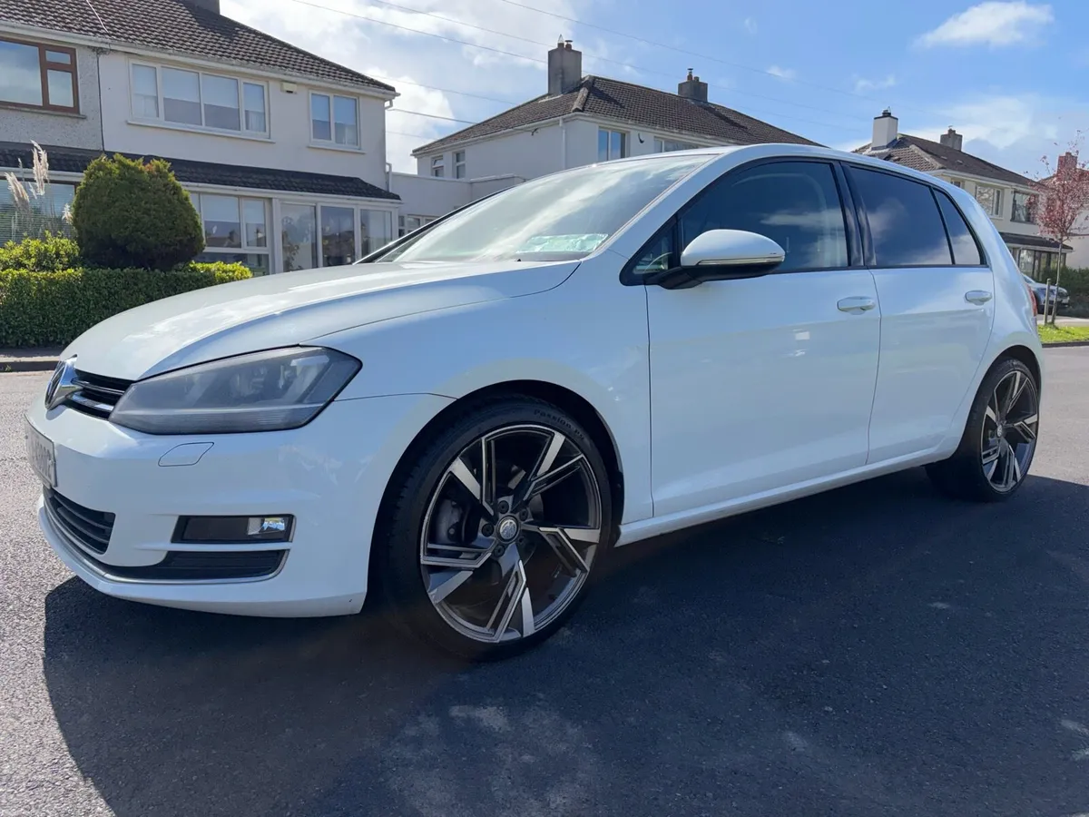 141 VW GOLF Automatic NCT 08/26 - Image 4