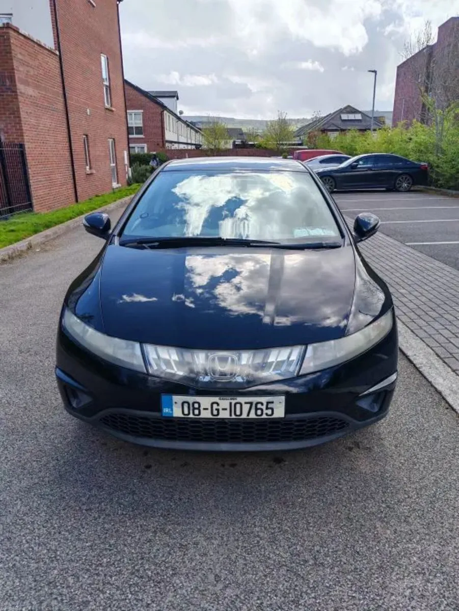 Honda Civic 2008 - Image 2