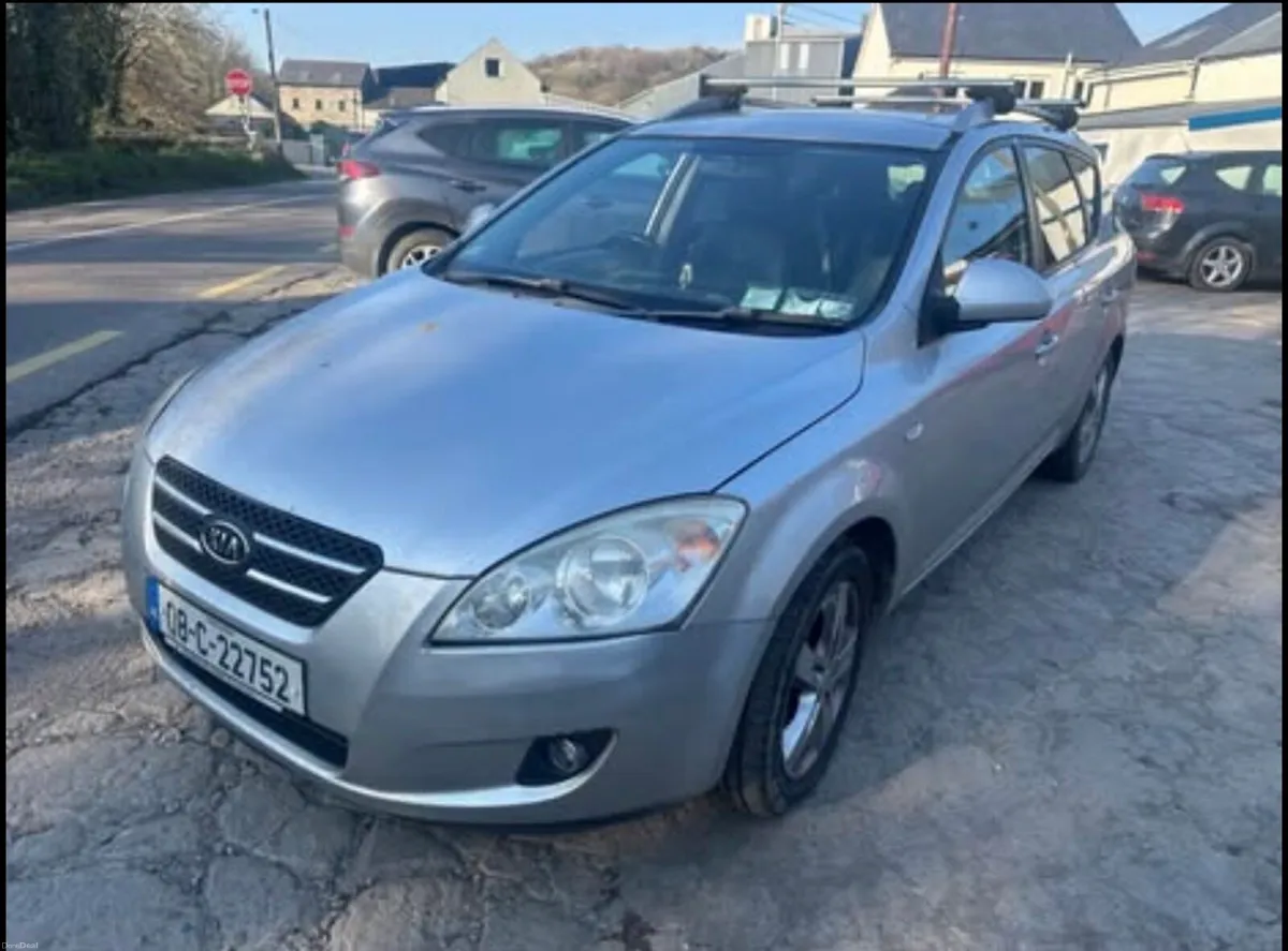 Kia Ceed Estate - Image 2