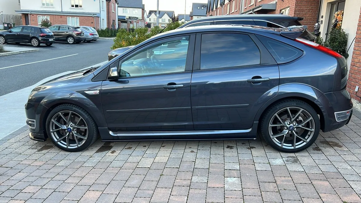 Ford Focus ST 2007 - Image 2
