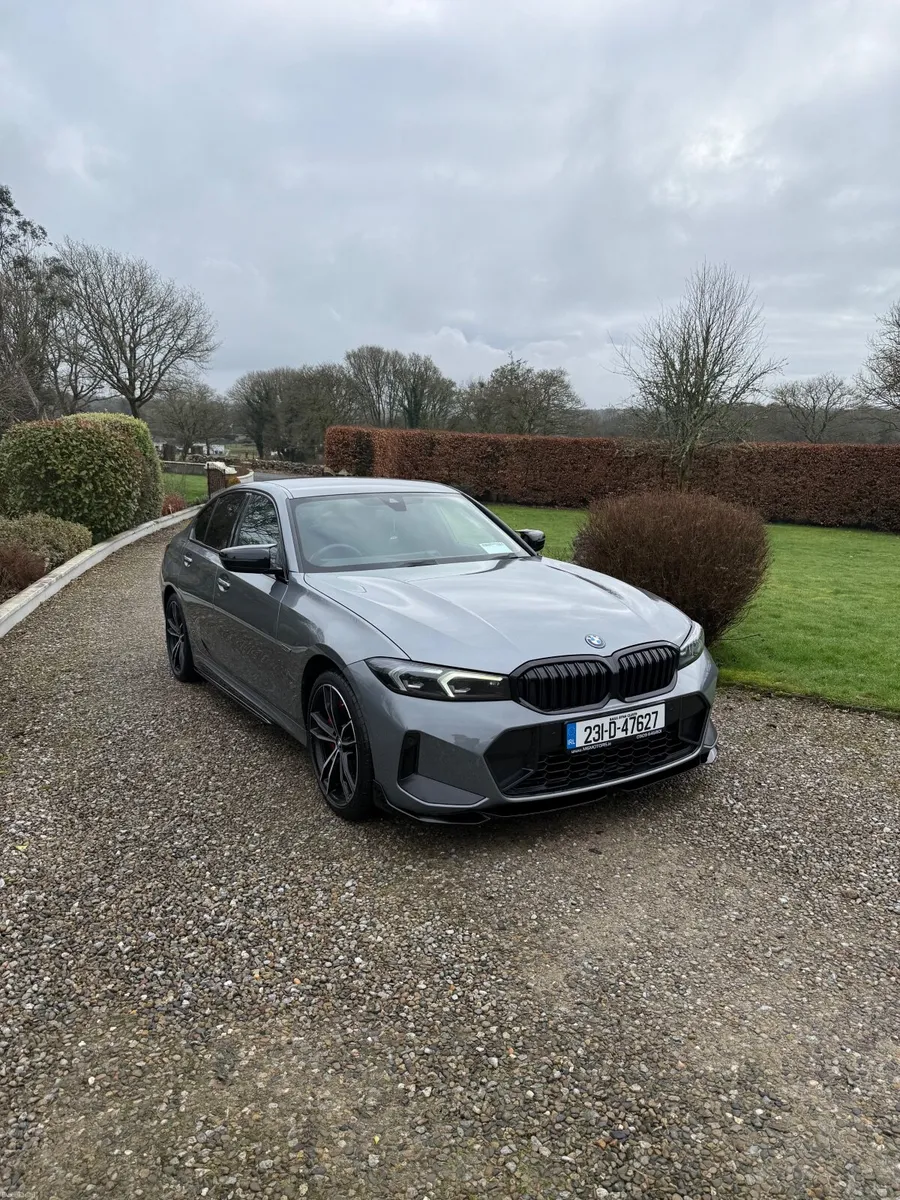 BMW 3-Series 2023 - Image 1