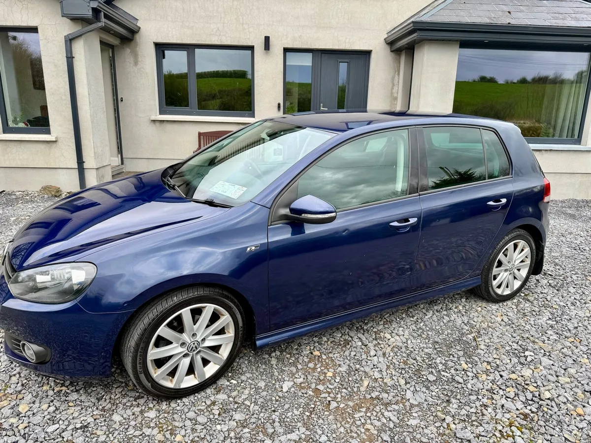 Volkswagon Golf 1.6 TDI Automatic - Image 2