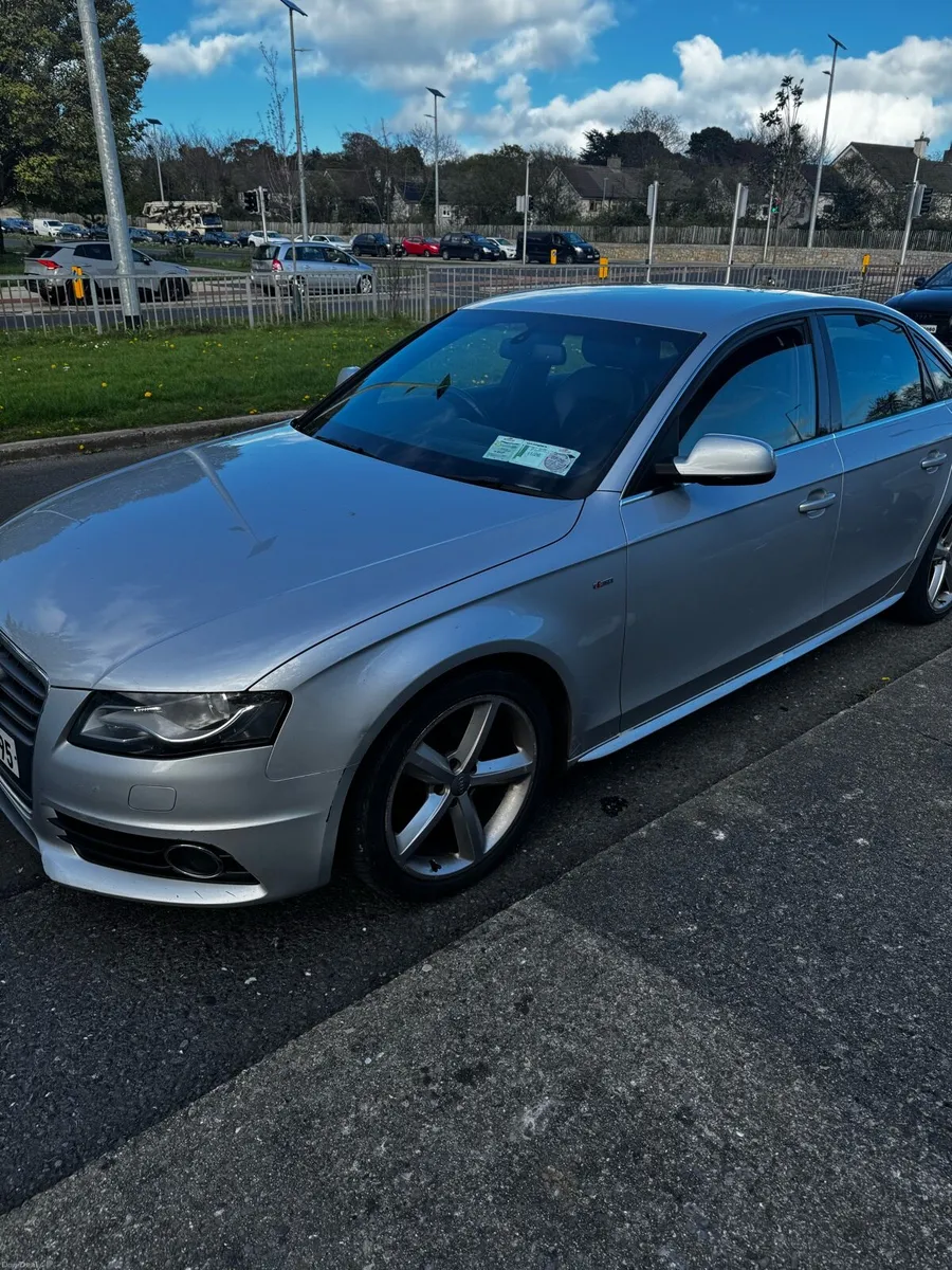 AUDI A4 BLACK EDITION S LINE €3200 - Image 1