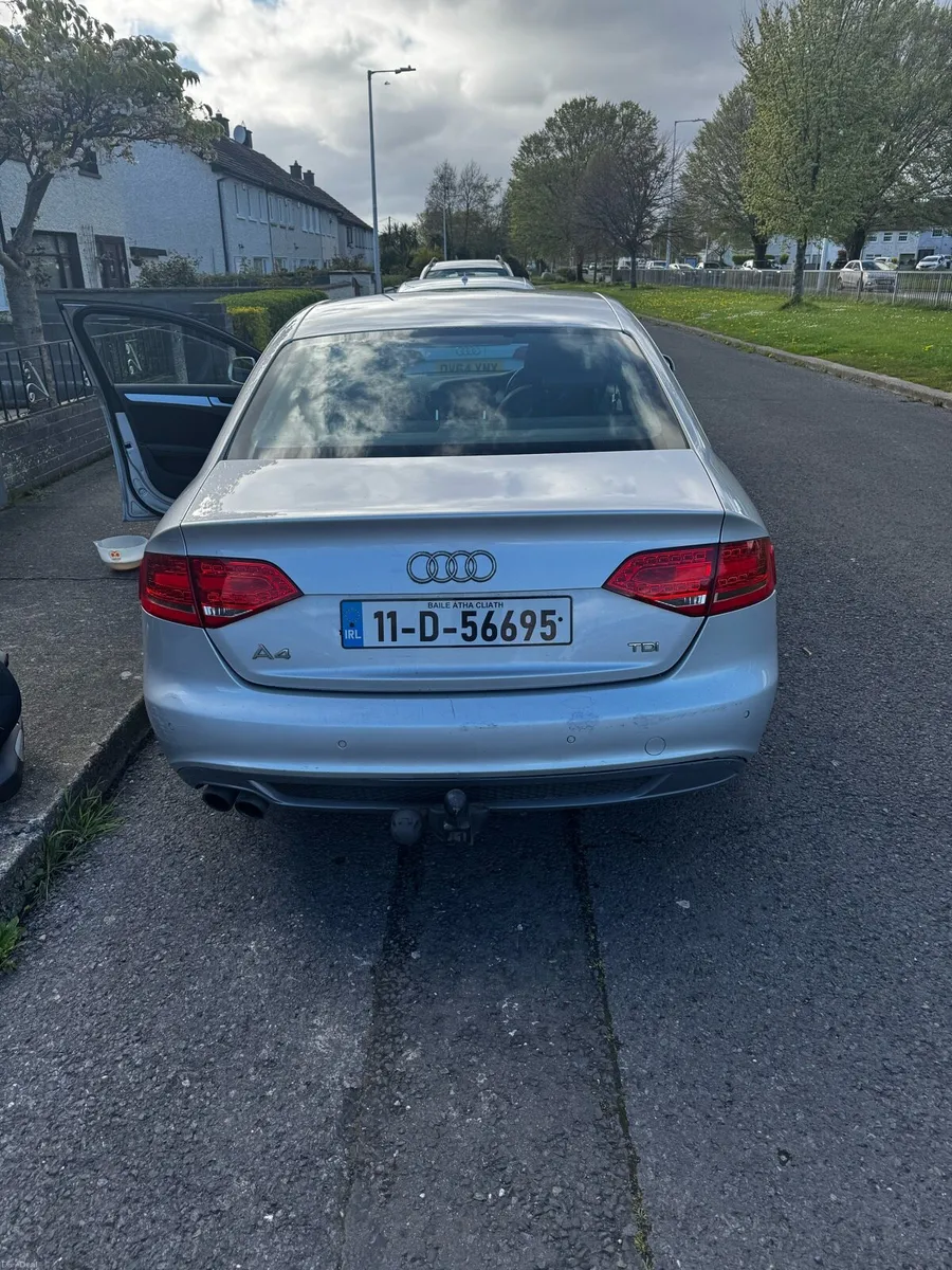 AUDI A4 BLACK EDITION S LINE €3200 - Image 3