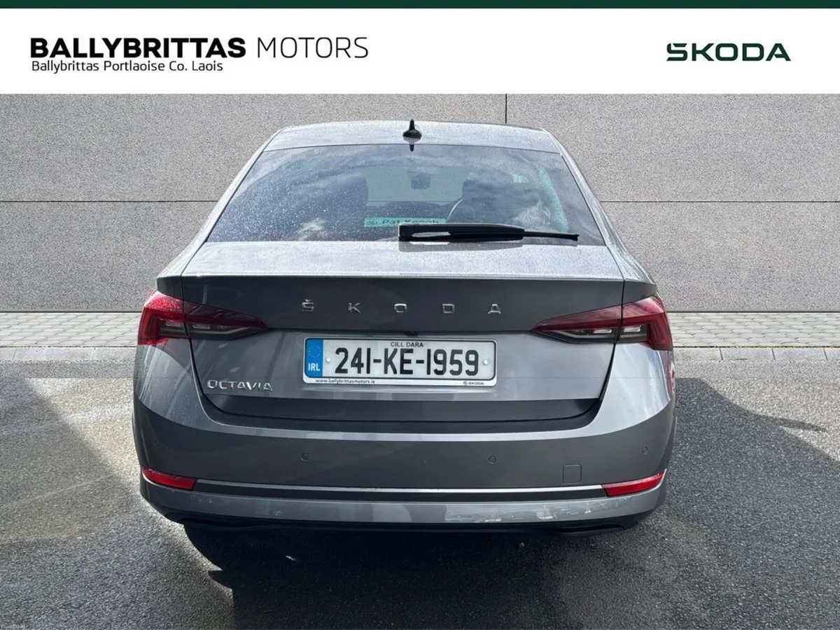 Skoda Octavia  Style 2.0TDI 115HP DSG - Image 4