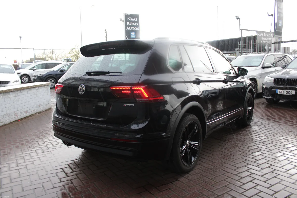 2018 VOLKSWAGEN TIGUAN R-LINE 150BHP 2.0TDI 5DR - Image 4